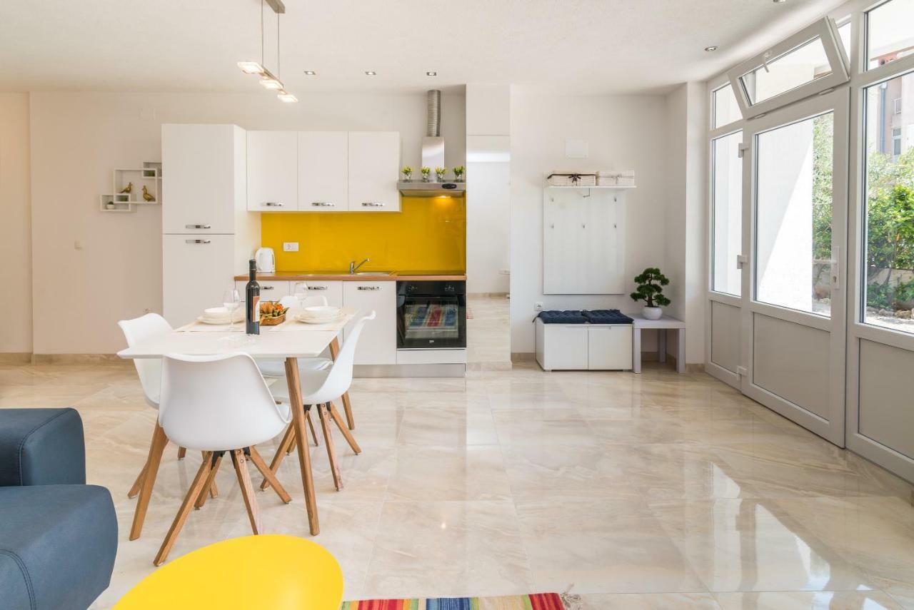 Apartment Arna Krk Town Exterior foto